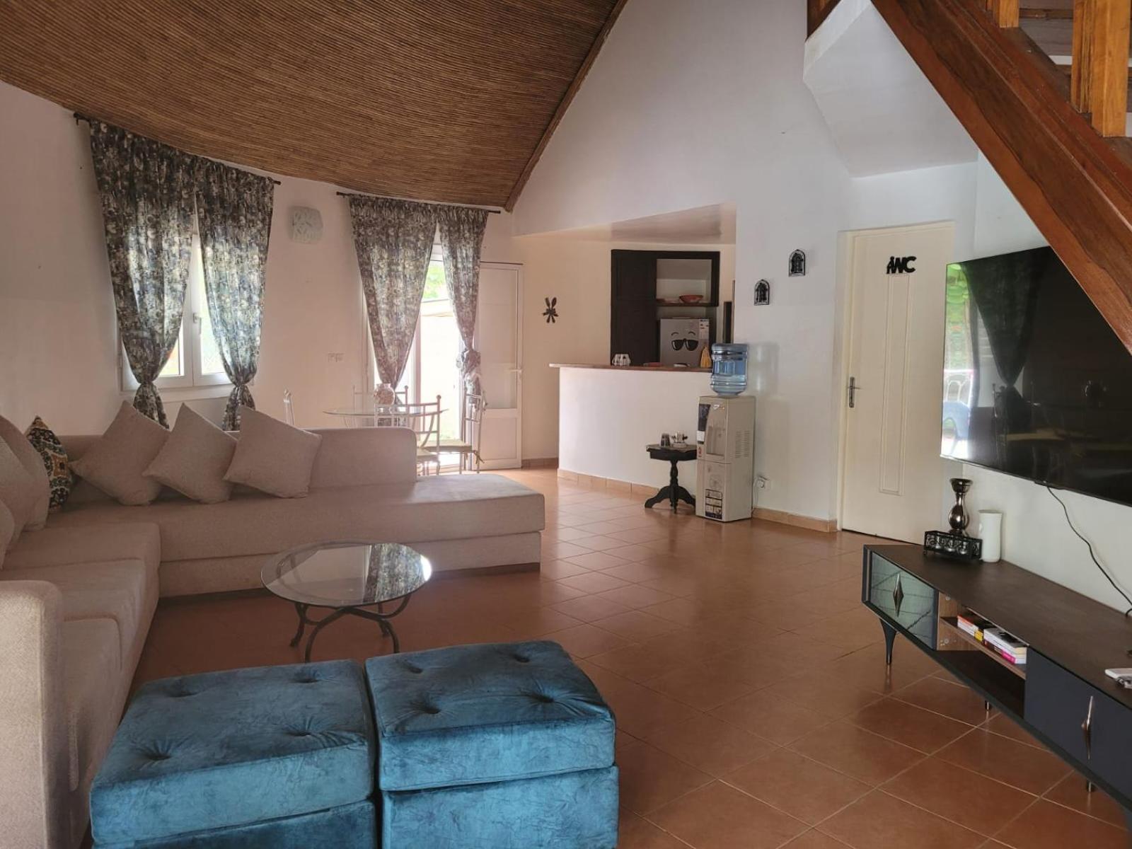 Villa Bord De Mer Avec Piscine Sali Tap Bagian luar foto