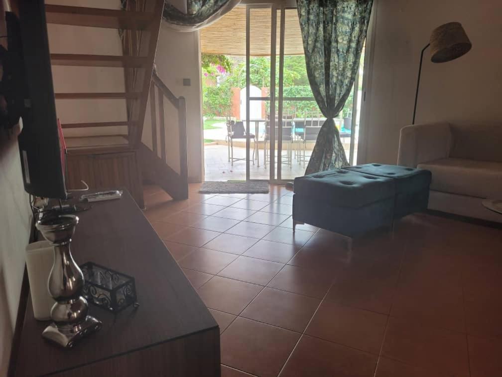 Villa Bord De Mer Avec Piscine Sali Tap Bagian luar foto